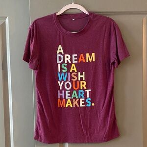 Women’s Size Small Disney Graphic Tee